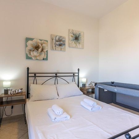 Studio On The Closest Beach To The City! Amoudara Lasithiou Exterior foto